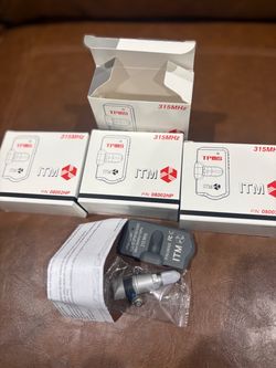 NEW Set of 4 ITM TPMS Tire Pressure Sensors 315MHz – Universal Programmable