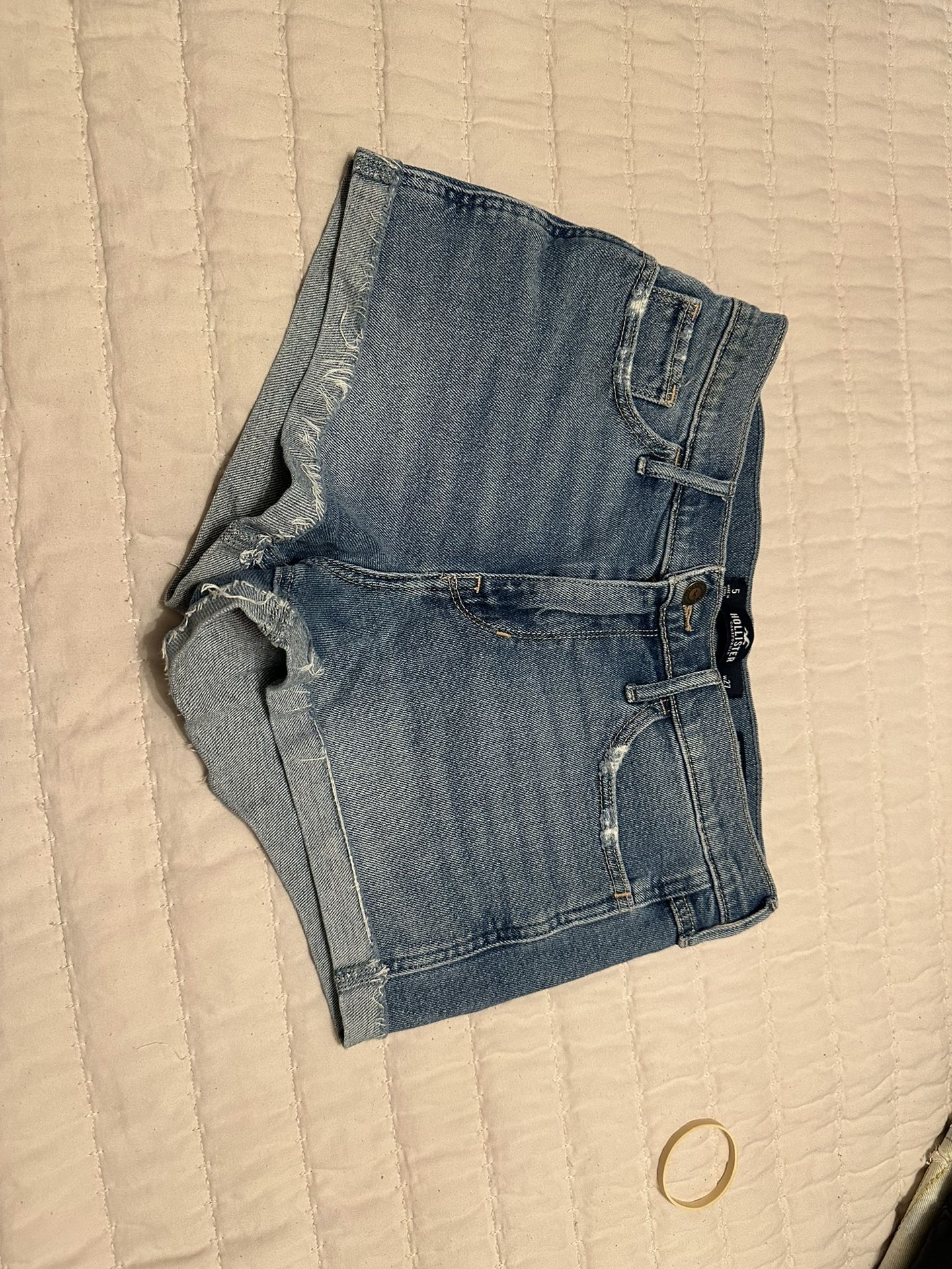 Size 5 Shorts From Hollister