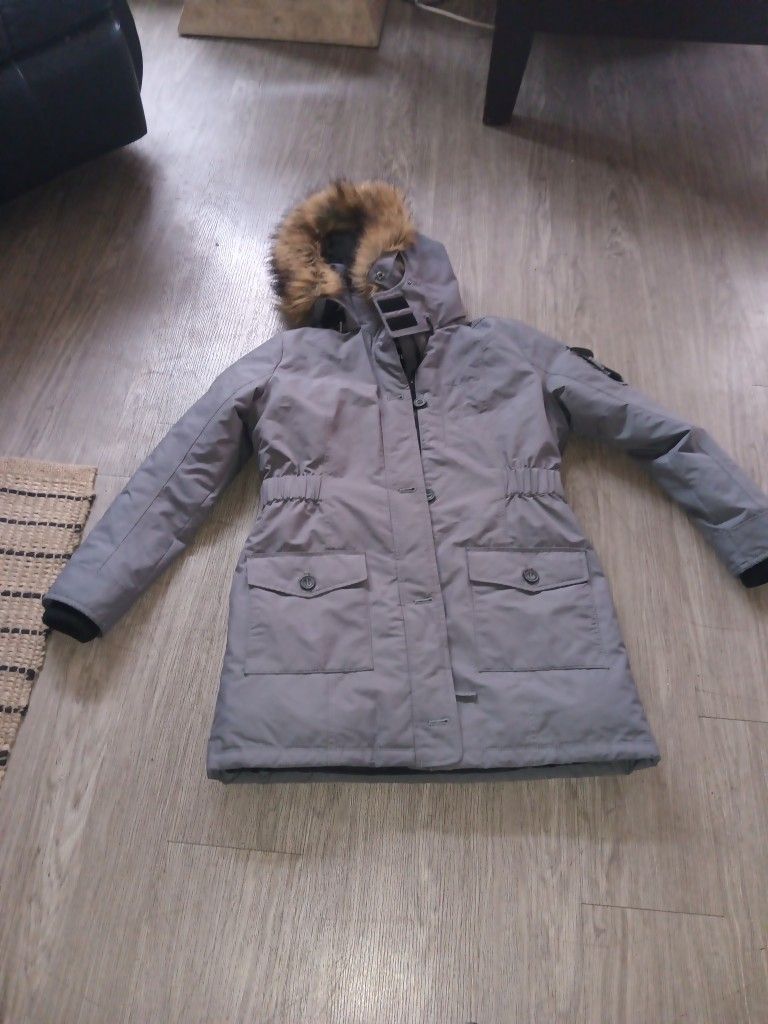Women's Size Large Abercrombie And Fitch Long Premier Arctic Parka Brand New Condition