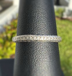 Jewelry .950 platinum wedding band wave shape Ring size 6.00