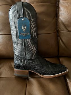 Exotic boots