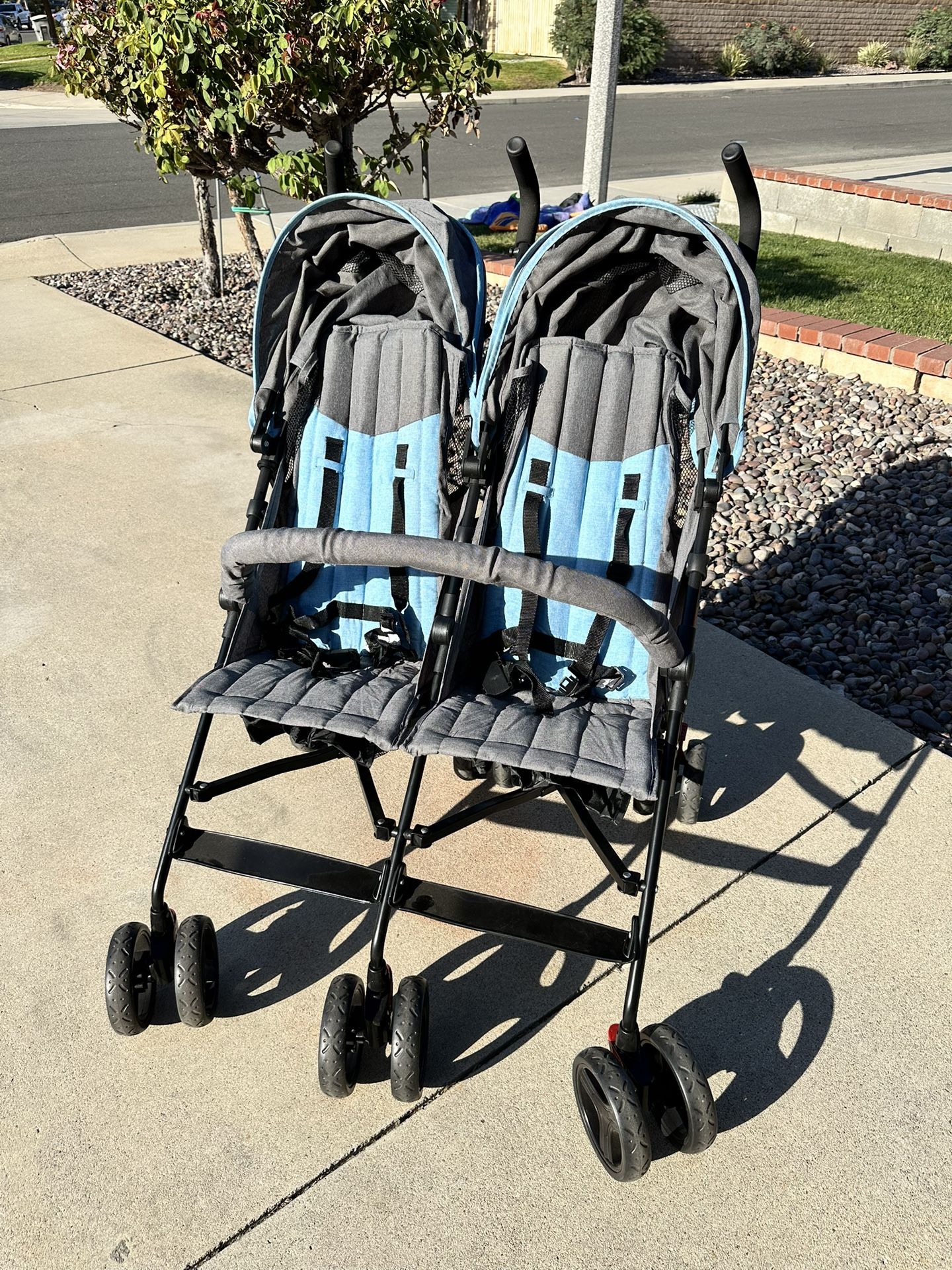 Double Umbrella Stroller 