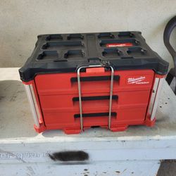 Milwaukee 3 Drawer Pack Out