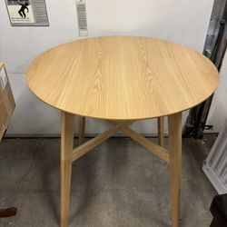 New Natural Oak Round Bar Table