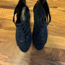 Lord And Taylor 424 Fifth  Heels Size 8