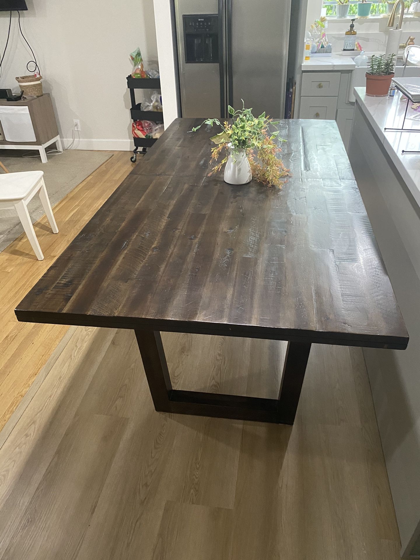 West elm logan dining table online