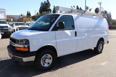 2022 Chevrolet Express Cargo