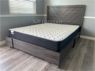 Queen grey alpine platform bed with ortho mattress included