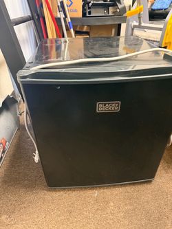 BLACK+DECKER Mini Fridge for Sale