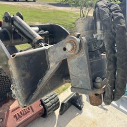 Toro Dingo Auger Power Head Mini Skid Steer Attachment 