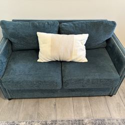 Small Luxury Couch 