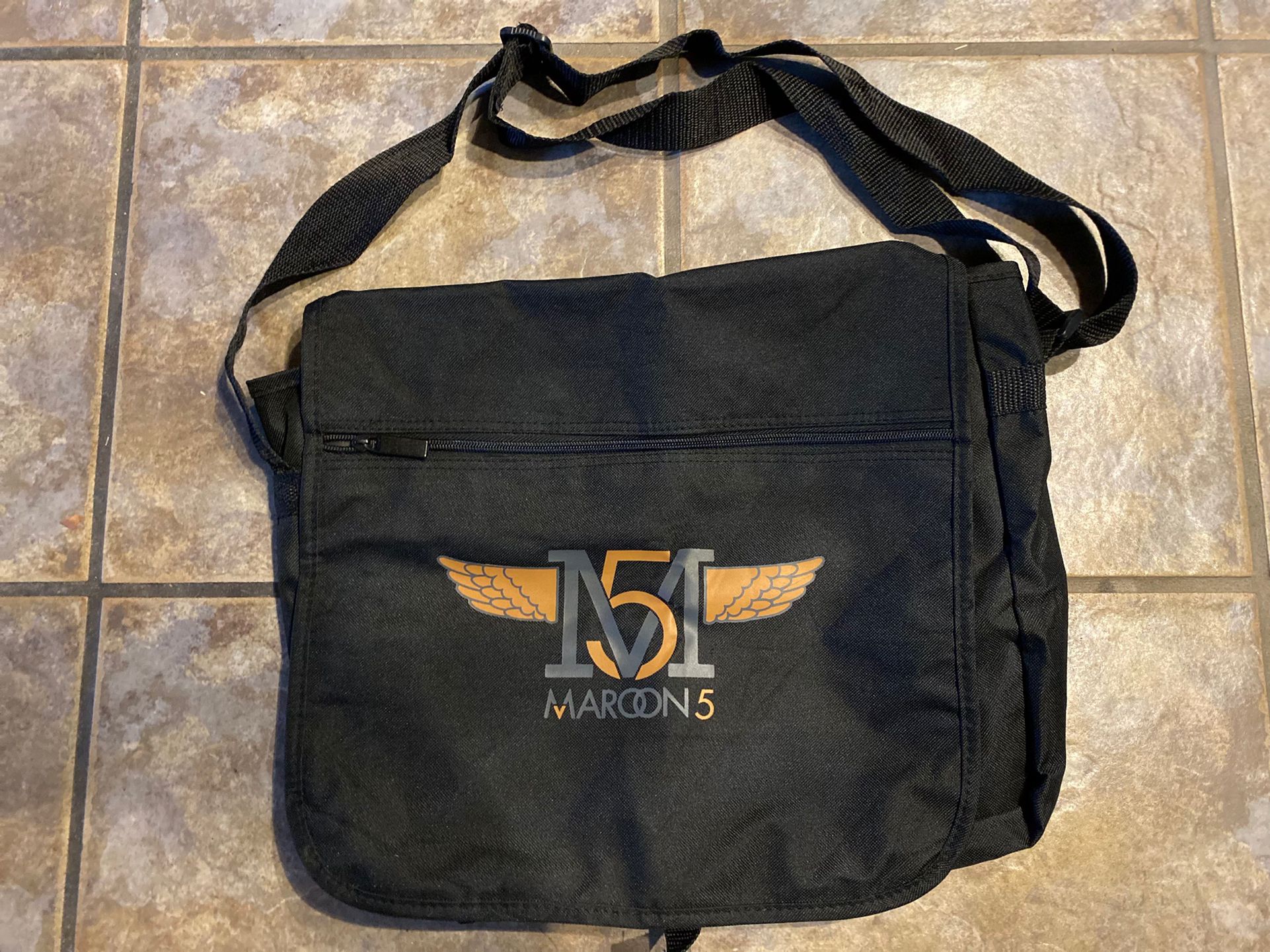 Maroon 5 Souvenir Messenger Bag