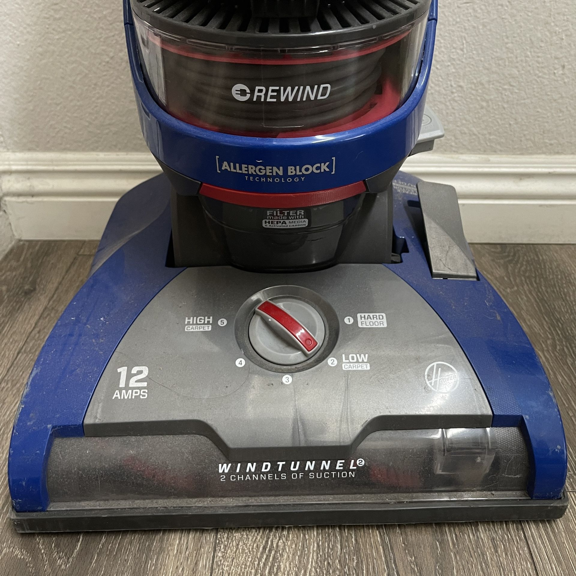 Hoover Wind Tunnel 2 Vacuum 