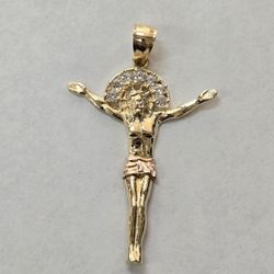 14kt Gold CZ Stone Jesus Charm