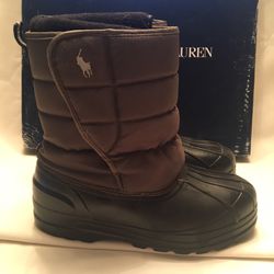 Boys Ralph Lauren snow Boots Size 5 Like New