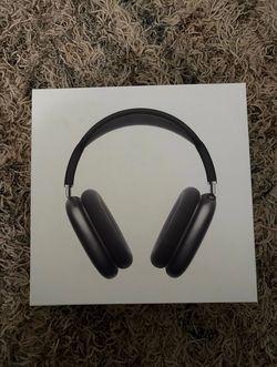 Apple AirPods Max Headphones in Box