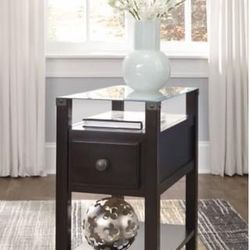 Side End Table—-CASH & CARRY—-SERIOUS INQUIRIES ONLY