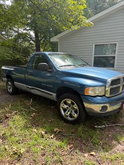 Dodge Ram 1500 Regular Cab Pickup Truck