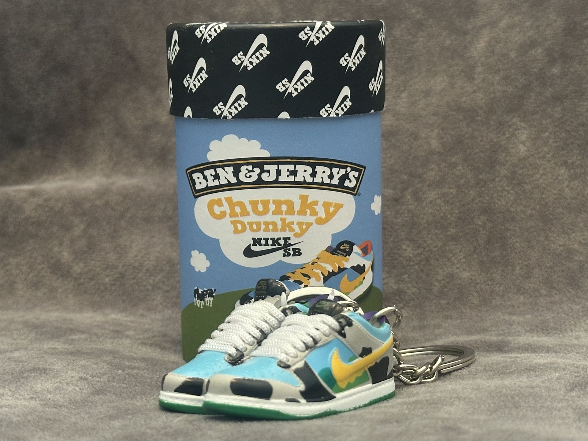 Nike SB Low Ben and Jerry’s Chunky Dunky pair of mini keychains with box. Perfect mini gift!