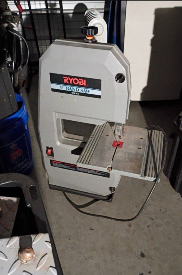 Ryobi Band Saw