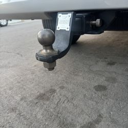 Tow Hitch 