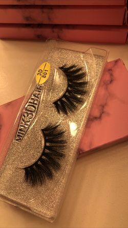 EYELASHES