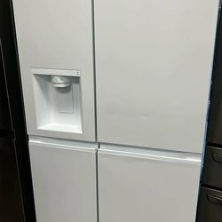 With warranty    Delivery available  perfectly working