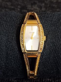 Guess Lady's Gold Tone Crystal Accent 18 mm x 32 mm ( No Batteries)