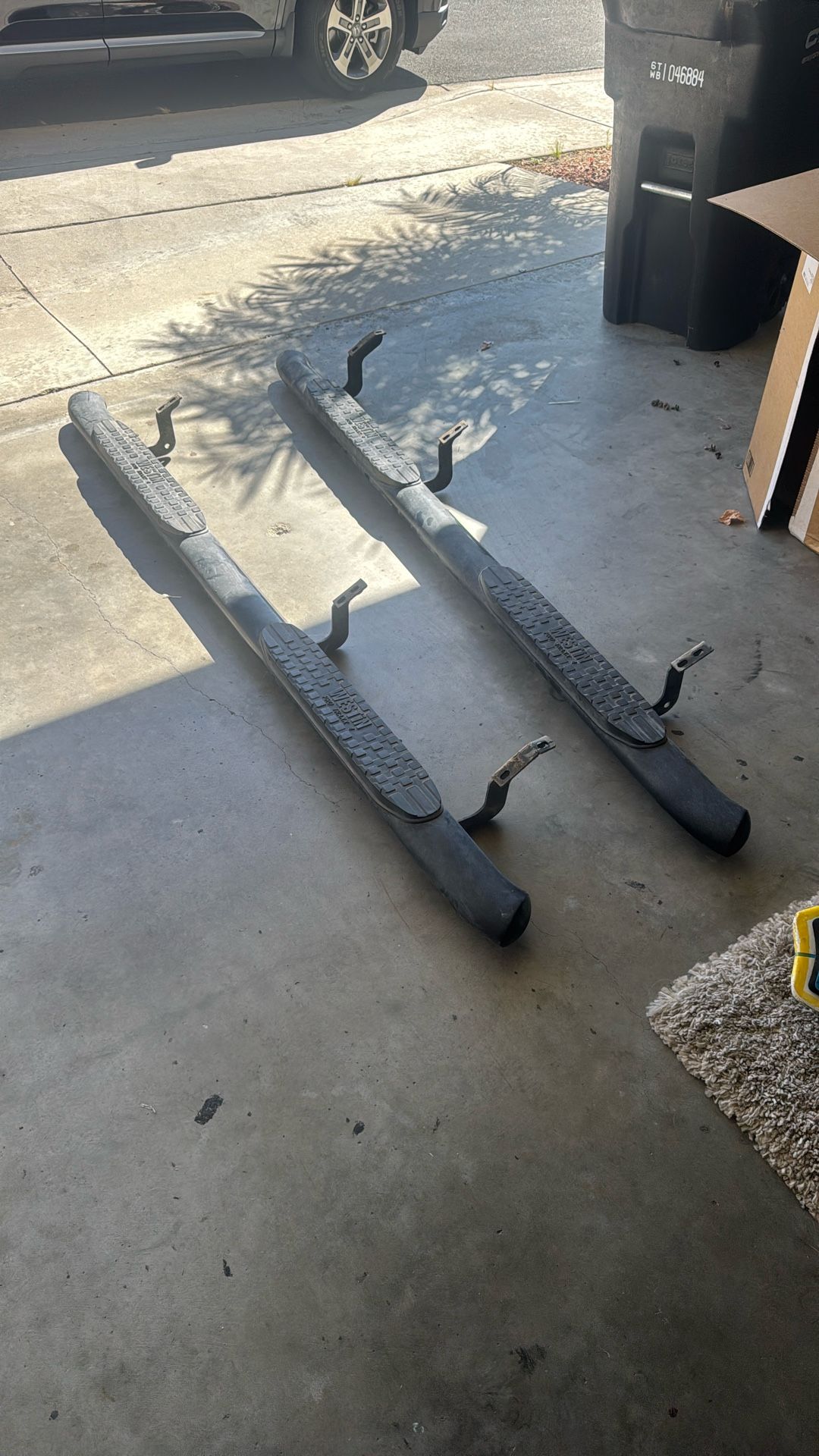 Tundra side rails 