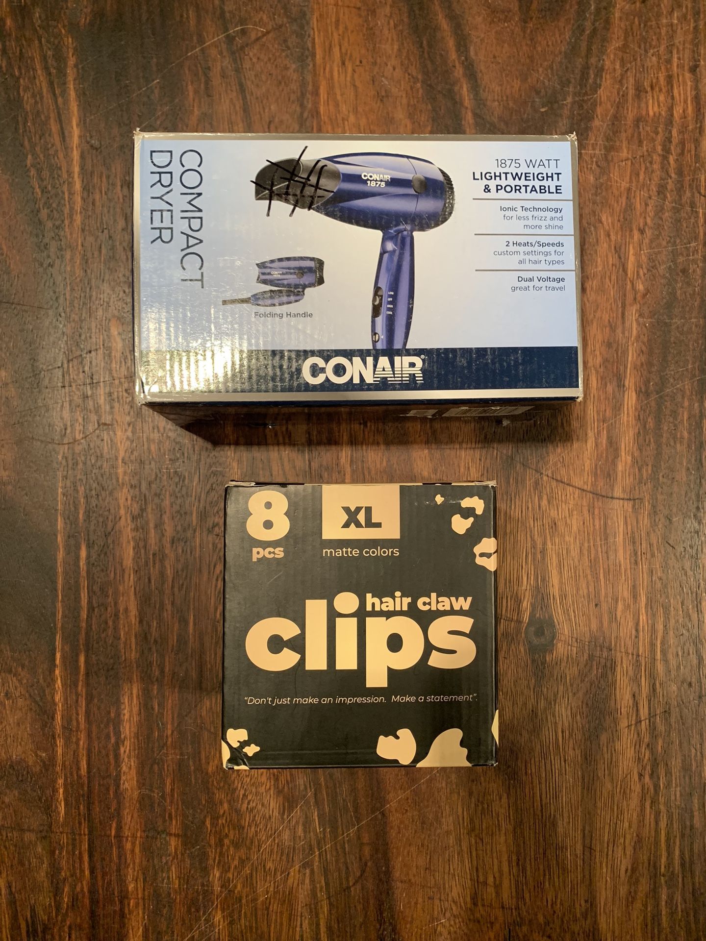 Conair Ion Shine Dual Voltage 1875 Watt Compact Folding Hair Dryer WITH