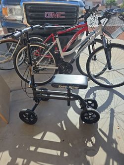 Knee scooter / knee rover