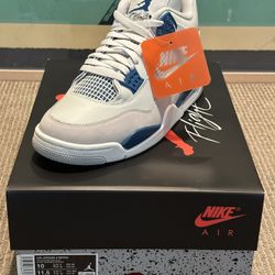 Air Jordan 4 Retro Military Blue Size 10