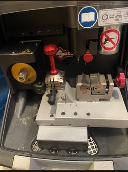 FUTURE NA Silca Key Cutting Machine
