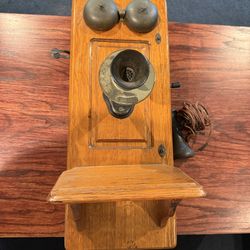 Antique Oak Wall Crank Telephone – Early 1900s Bell System