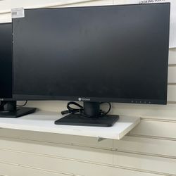 WE ARE BUYING MONITORS 
