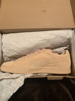 NEW Mens Suede Puma’s