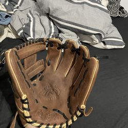 Custom Rawlings Infielder Baseball Glove