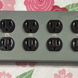 Belkin Metal Surgemaster 10 Outlet  Surge Protector. Model F9D1000-15