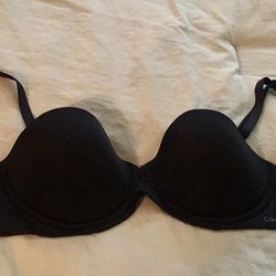 Calvin Klein Push Up Bra 36A for Sale in San Marcos, CA - OfferUp