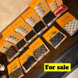 Female And Men Wallets 