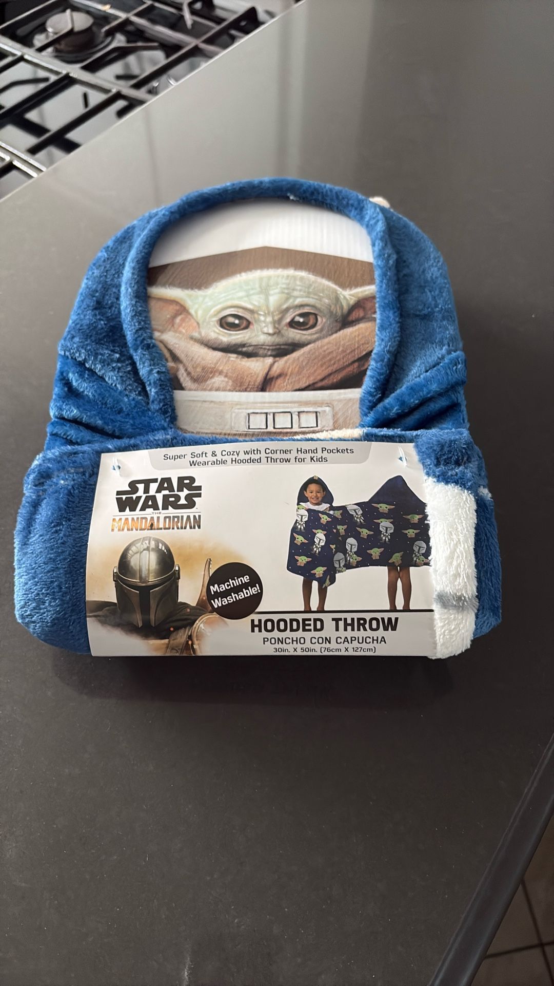 Star Wars Hooded Throw