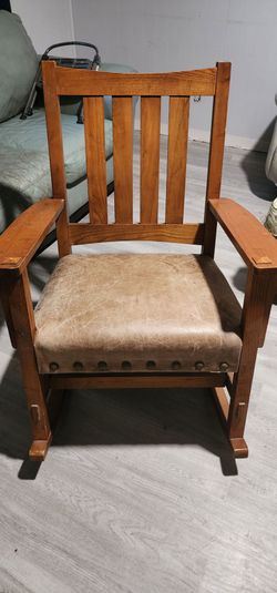 Mission Style Oak Rocking Chair with leather seat