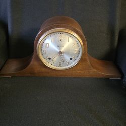 Mantle Clock  