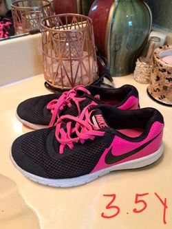 Size 3.5Y