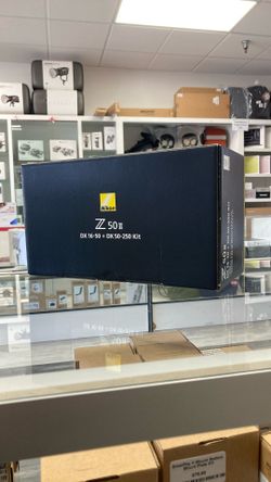 Nikon Z50 II 2 Lens Kit 16-50mm & 50-250mm