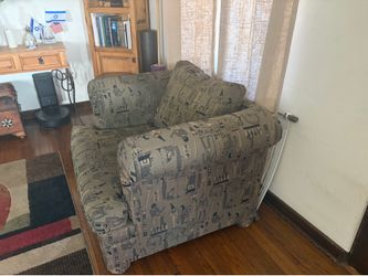 Free oversized chair