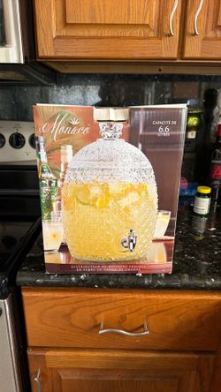 Monaco 1.75 Pineapple Shaped Cold Beverage Glass Dispenser