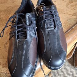 Men's Adidas Tour 360 Golf Shoes. Size 10