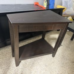 Corner End Table