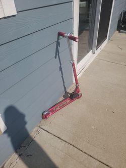 Razor scooter pink w/bell